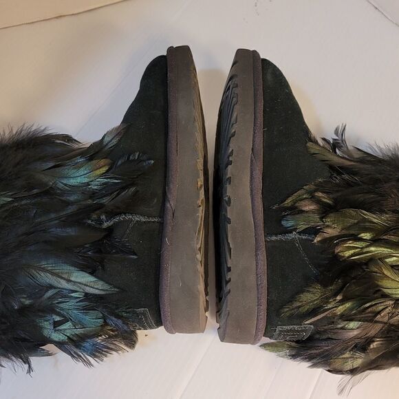 UGG Peacock Feather Swarovski Crystals Boots 6M - Picture 10 of 14